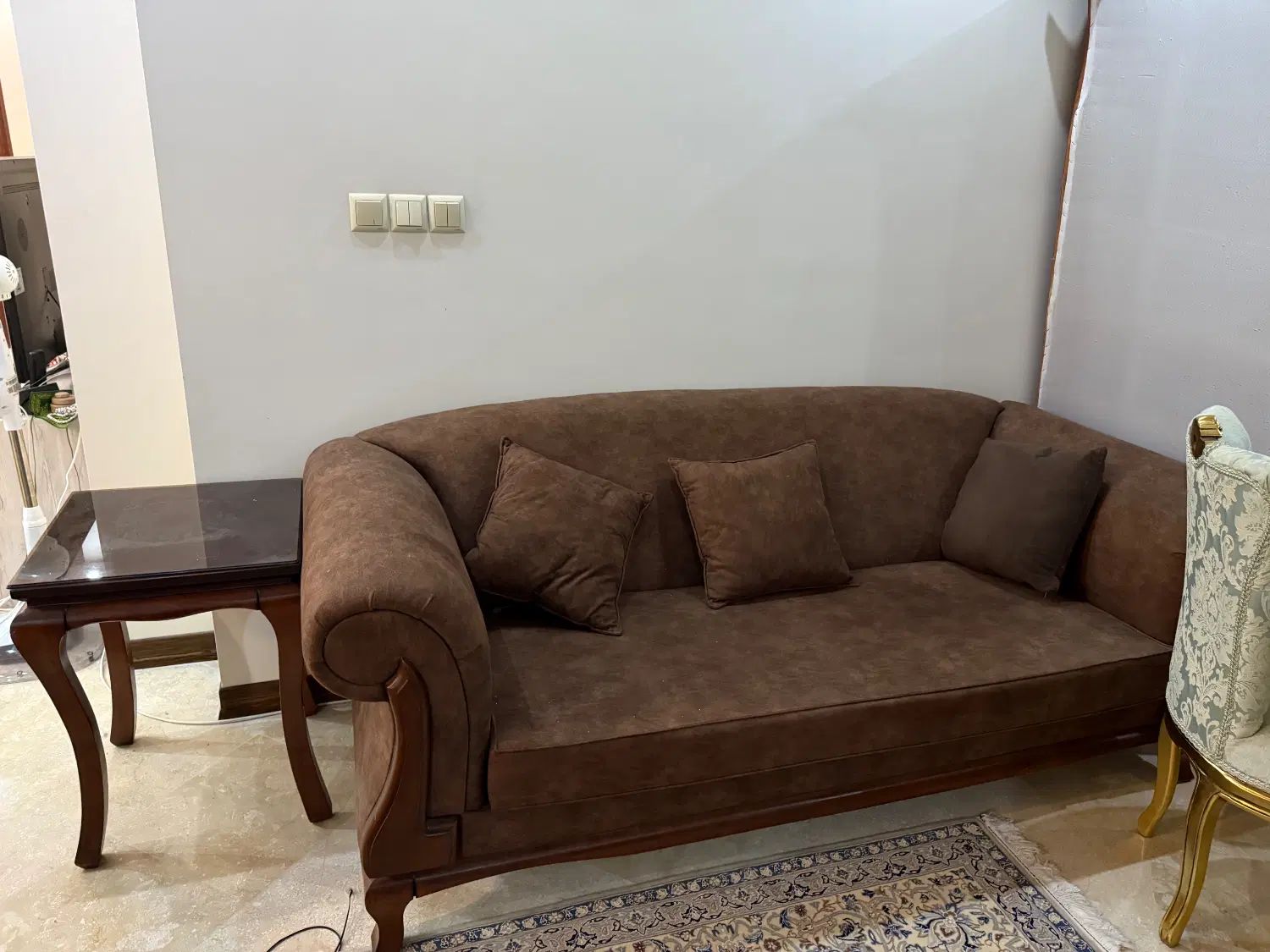 مبل راحتی ۸ نفره با میز ناهار خوری چهار نفره|مبلمان خانگی و میز عسلی|تهران, جمال‌زاده|دیوار
