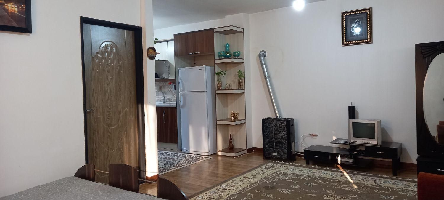 سوییت امن و آرام در جاده دریا|اجارهٔ کوتاه‌مدت آپارتمان و سوئیت|ساری, |دیوار