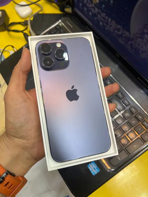 اپل iPhone 14pro max با حافظهٔ ۲۵۶ گیگابایت|موبایل|رشت, معلم|دیوار
