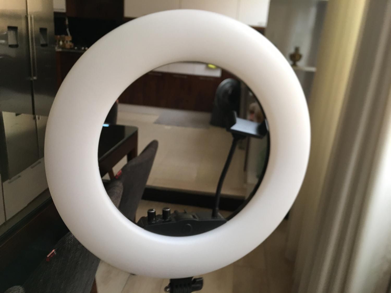 رینگ لایت با کیفیت و کاملا نو|دوربین عکاسی و فیلمبرداری|قم, پردیسان|دیوار