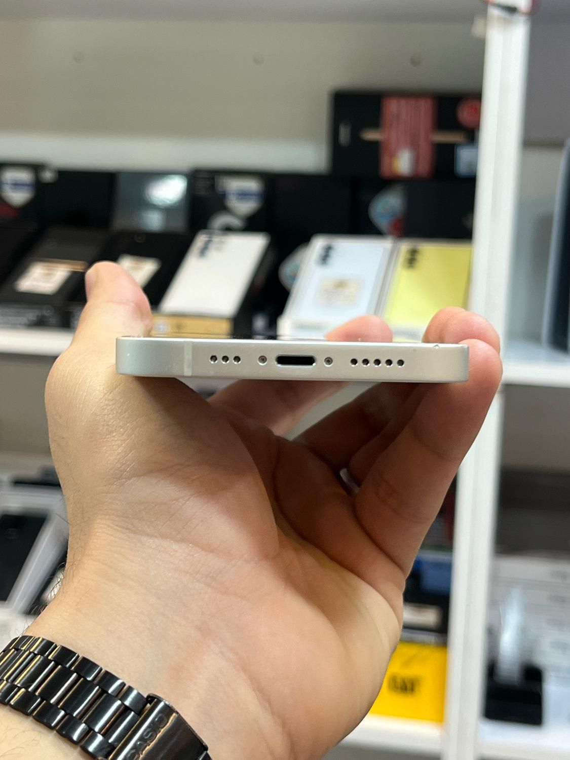 Iphone 13 normal 128 GB قیمت مناسب|موبایل|کرج, کوی امامیه|دیوار