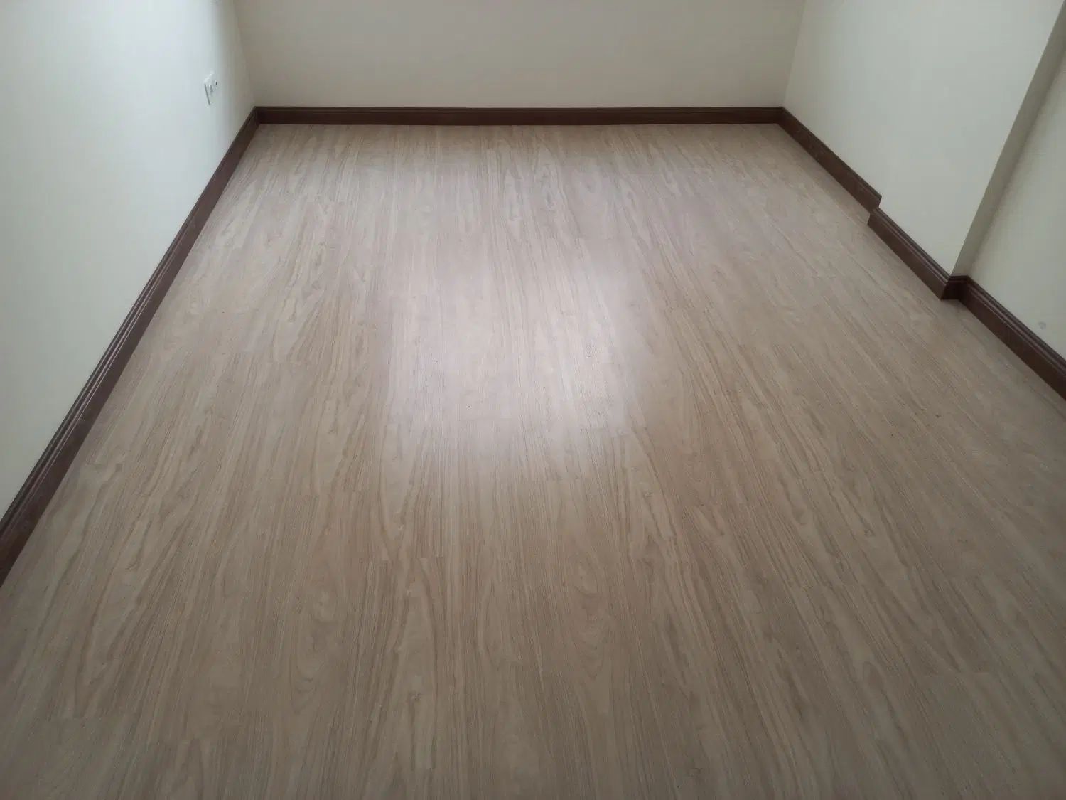 نصب نصاب لمینت و قرنیز نصب قرنیز pvcو mdfنصب ماربل|خدمات پیشه و مهارت|تهران, آرژانتین|دیوار