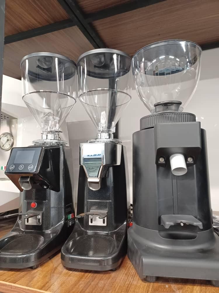 آسیاب قهوه با شرایط اقساطی|کافیشاپ و رستوران|بندرعباس, |دیوار