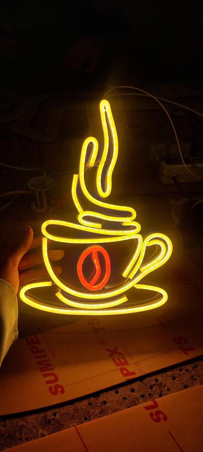 تابلو ساز/تابلوسازی/نئون/نیون/هدیه|خدمات پیشه و مهارت|شیراز, فرگاز|دیوار