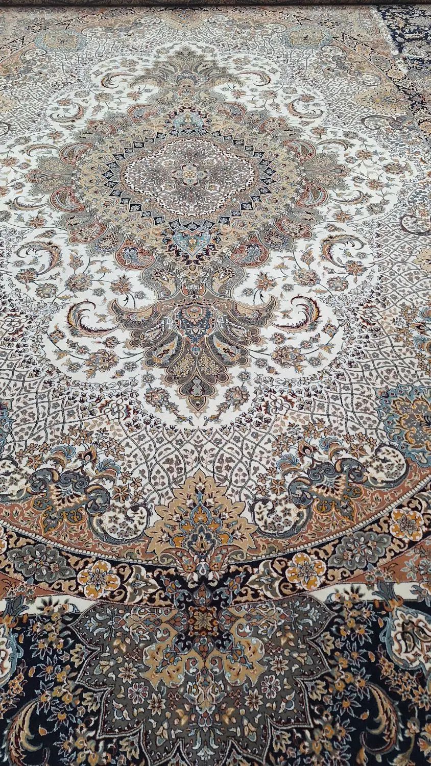 فرش بهاربرندتی تا۳تخته۹دوتا۱۲متری۷۰۰شانه ت۲۵۵۰|فرش|مشهد, وحید|دیوار
