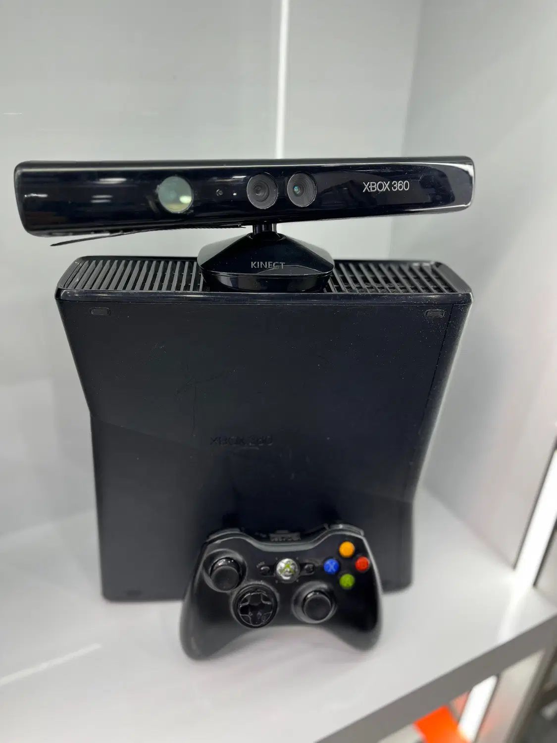 xbox 360 slim super slim چکی از دم قسط|کنسول، بازی ویدئویی و آنلاین|اصفهان, مفتح|دیوار