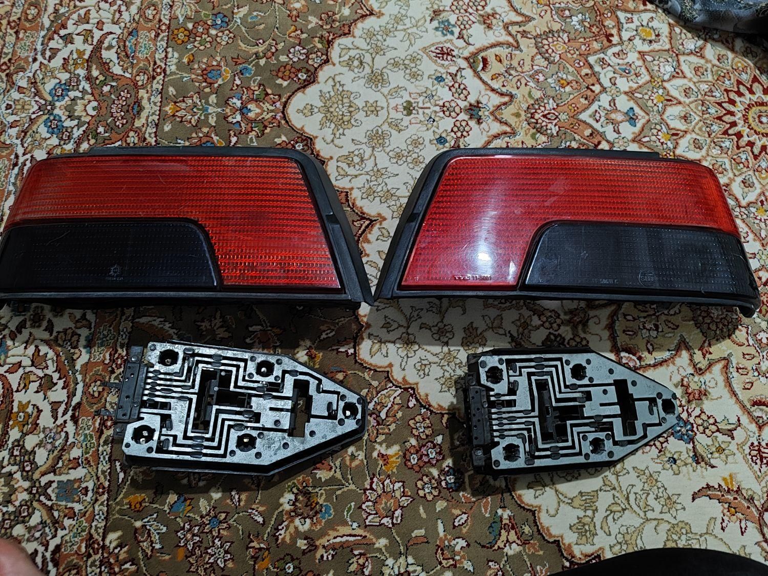 کمک فنر.چراغ عقب.مدار. چراغ پلاک 405 و قاب مانیتور|قطعات یدکی و لوازم جانبی|گلستان (تهران), |دیوار
