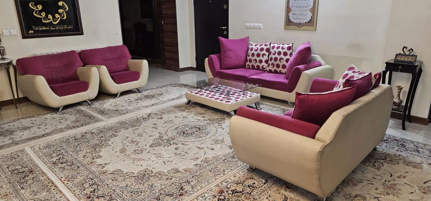 مبل راحتی ۷ نفره|مبلمان خانگی و میز عسلی|اصفهان, سروستان|دیوار