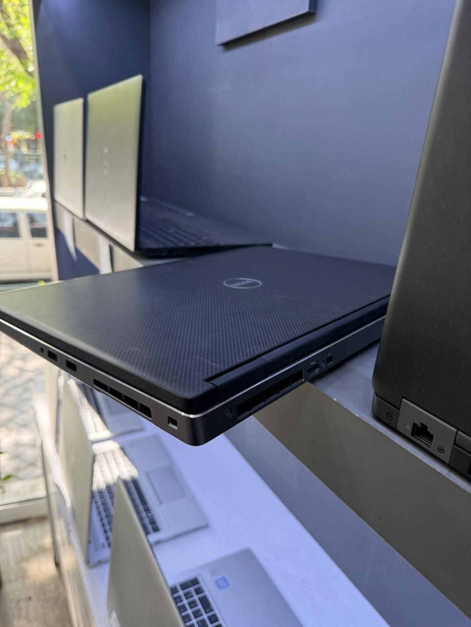 لپ تاپ رندر گیم Dell precisin 7730|رایانه همراه|اصفهان, گلزار|دیوار