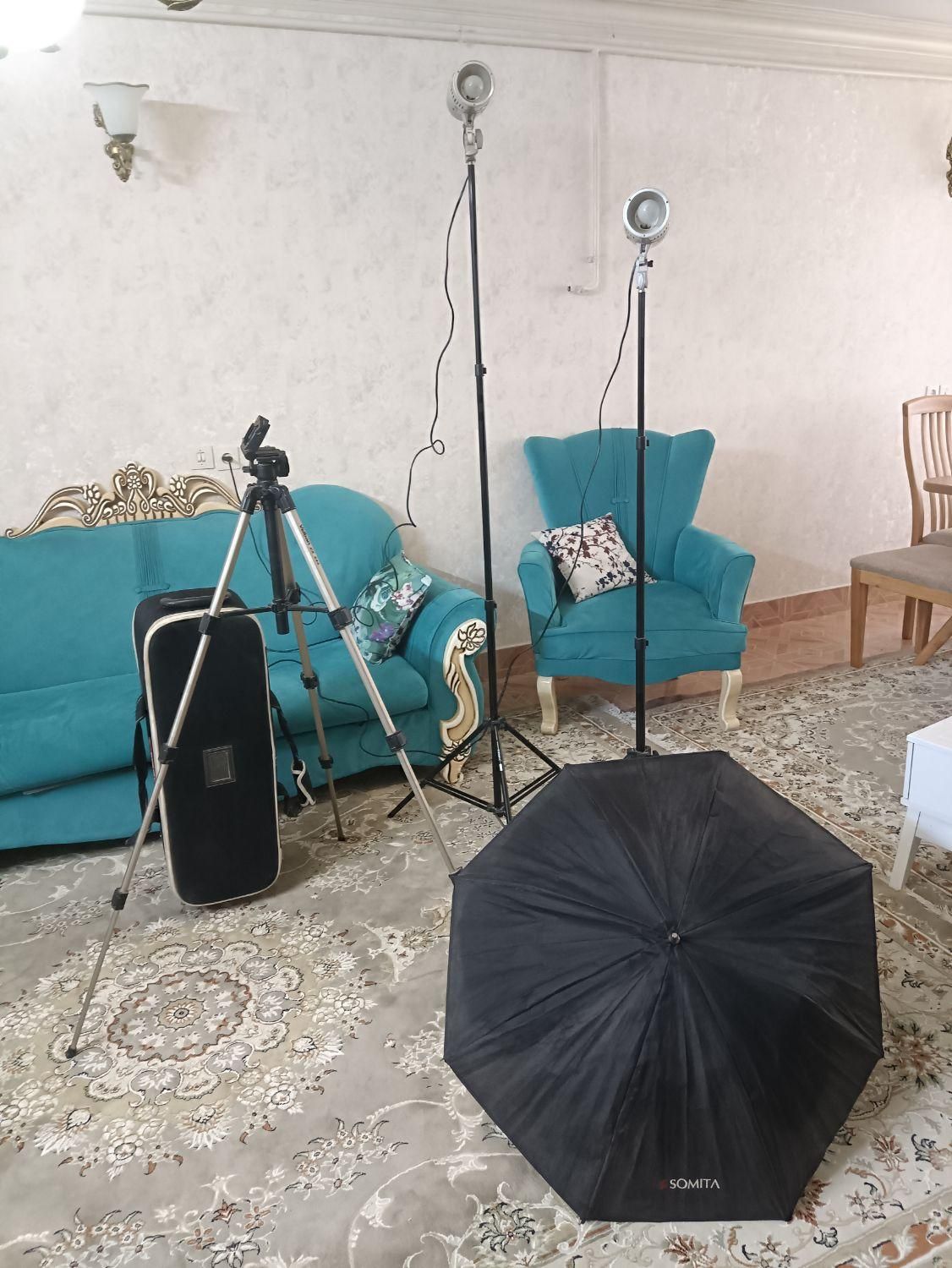 وسایل نورپردازی عکاسی و فیلمبرداری/ پایه دوربین|دوربین عکاسی و فیلم‌برداری|قزوین, |دیوار