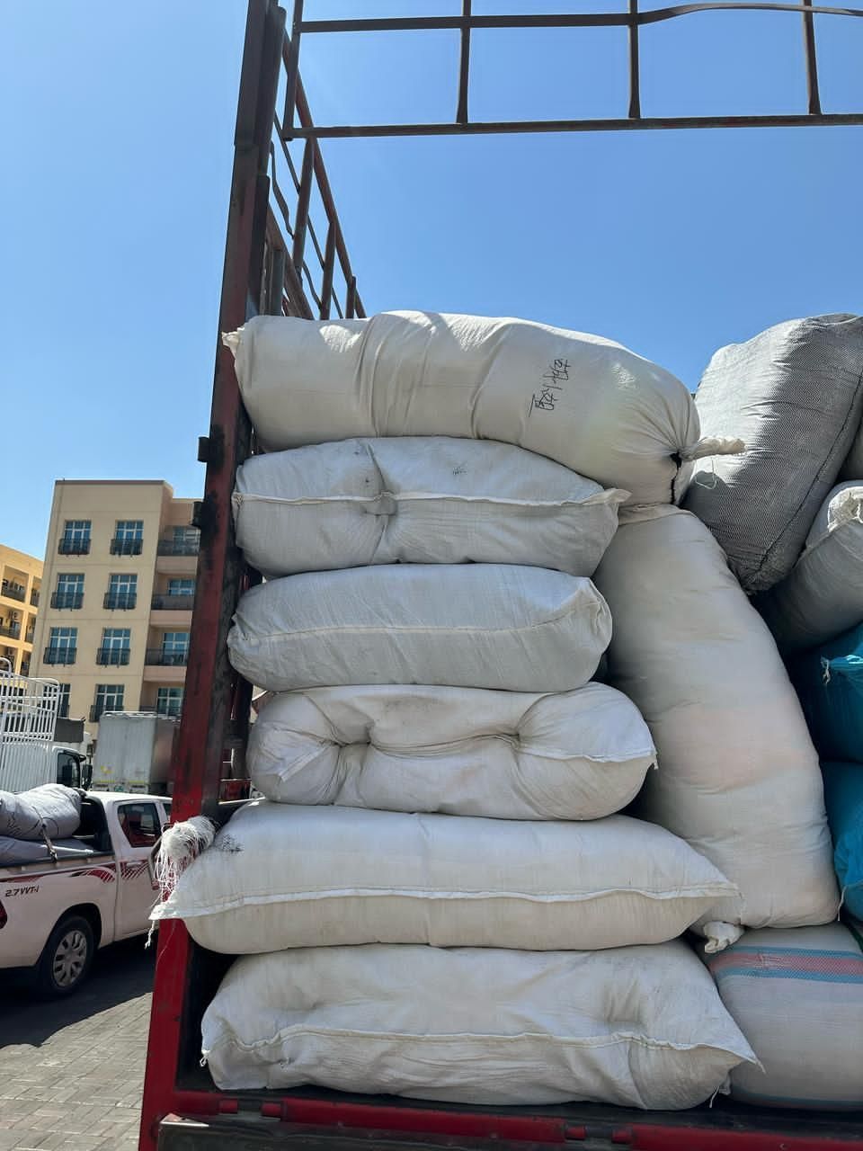 واردات از دبی به صورت گمرک و ته لنجی|خدمات حمل و نقل|تهران, گاندی|دیوار