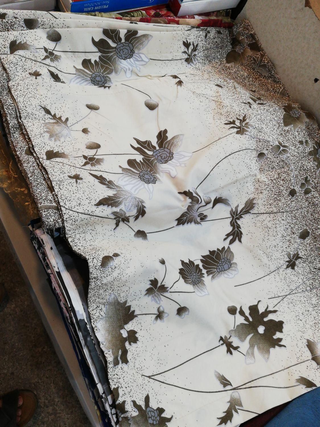 روبالشتی و رو کوسنی خارجی|رختخواب، بالش، پتو|رشت, پل تالشان|دیوار