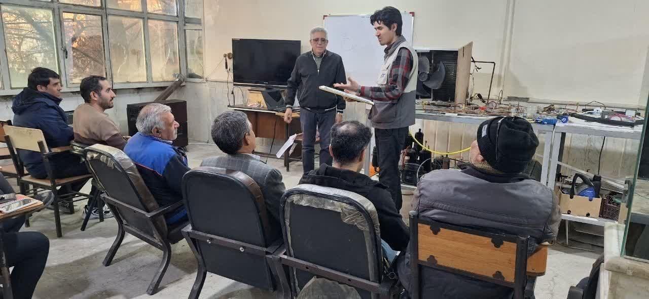 آموزش تضمینی کولر گازی  پکیج یخچال در تابستان|خدمات آموزشی|نیشابور, گمنام غربی|دیوار