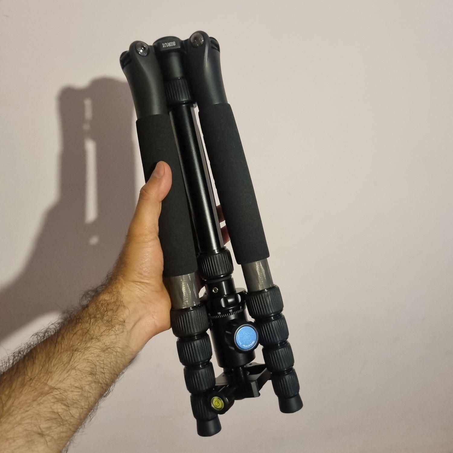 سه پایه آکبند sirui و فیلتر uv 77|دوربین عکاسی و فیلم‌برداری|تهران, ولنجک|دیوار