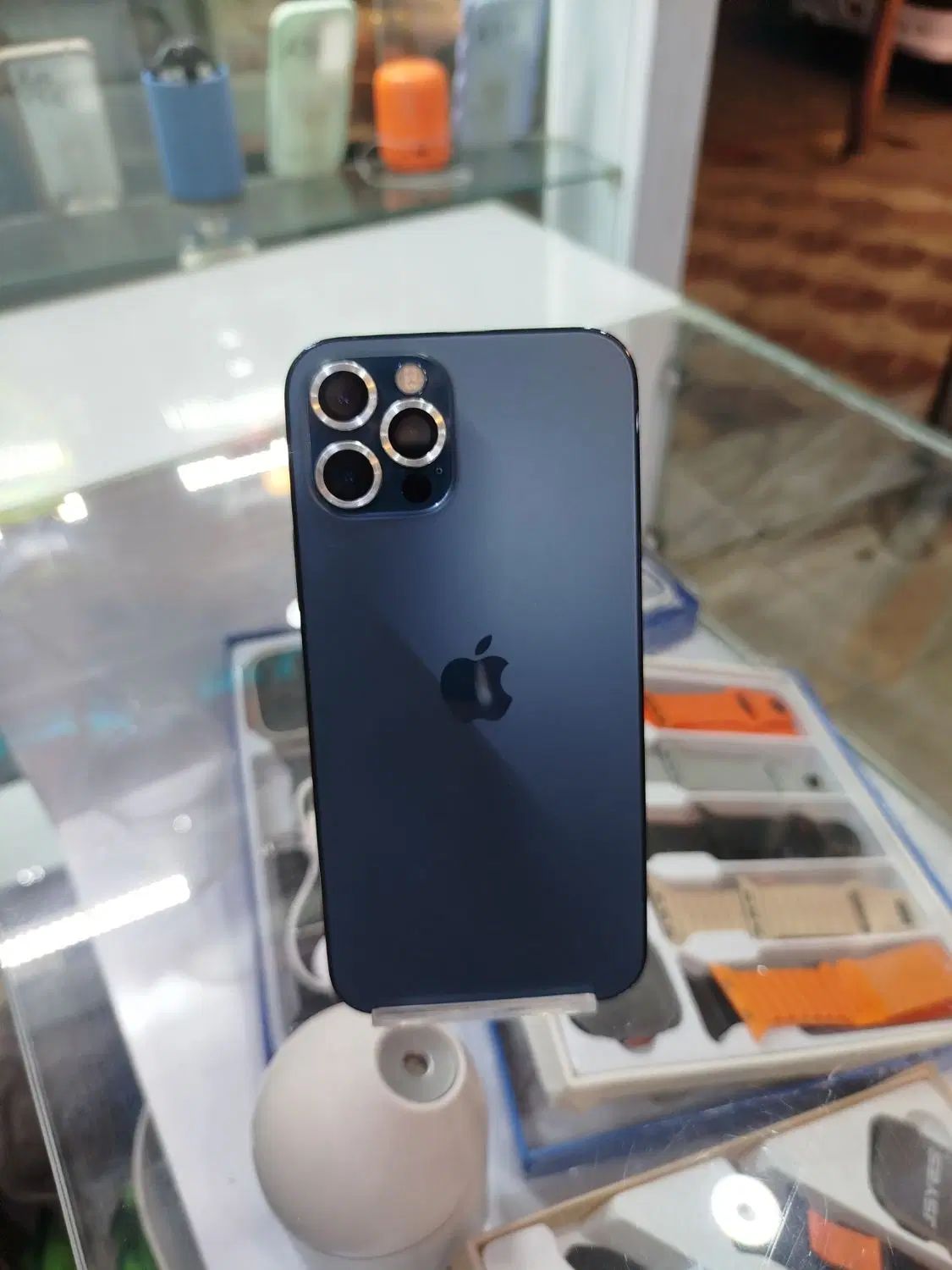 اپل iPhone 12 Pro با حافظهٔ ۲۵۶ گیگابایت|موبایل|مشهد, فدک|دیوار