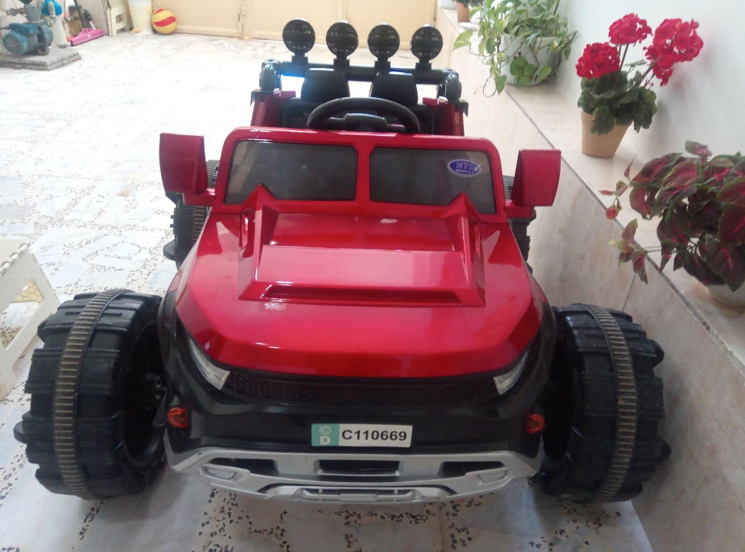 ماشین شارژی کارکرده|اسباب‌‌بازی|لنگرود, |دیوار