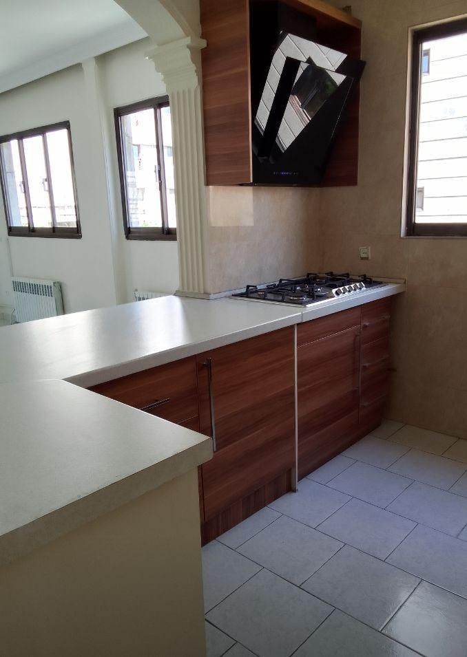 ۱۰۰متر آپارتمان. پاتریس لومومبا