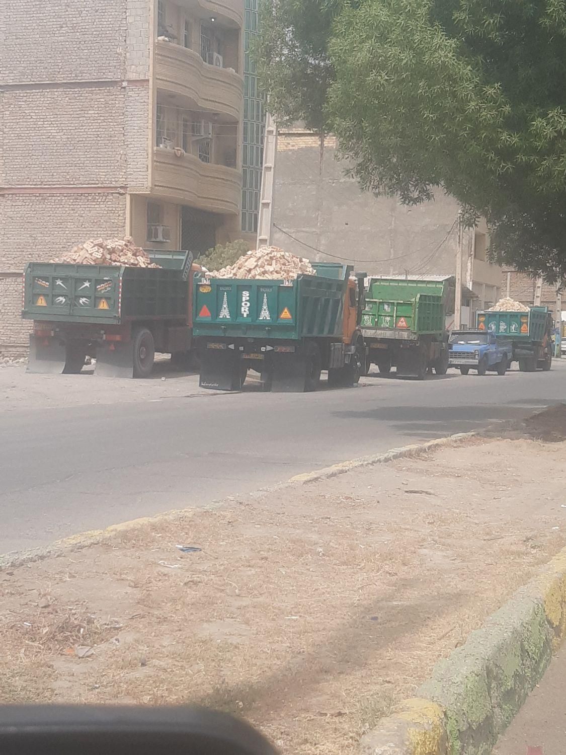 بهترین آجر سه سوراخ وگری درایرانشهروحومه|مصالح و تجهیزات ساختمان|ایرانشهر, |دیوار