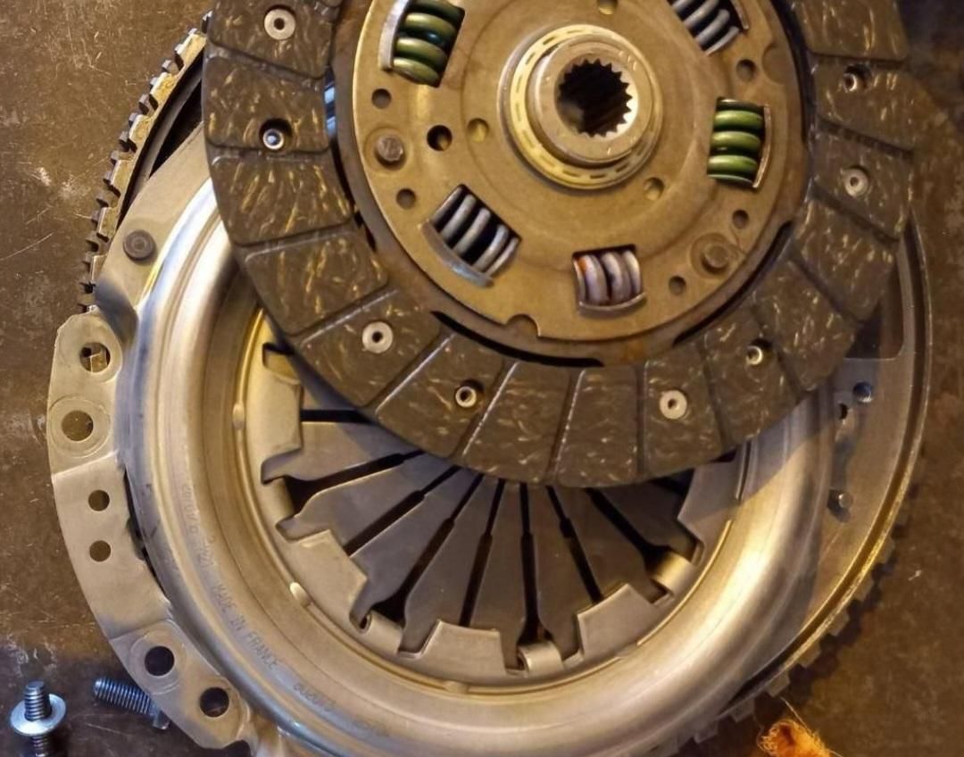 دیسک و صفحه ۲۰۶و ۲۰۷ پراید ال ۹۰ والئو|قطعات یدکی و لوازم جانبی|شیراز, دروازه قران|دیوار