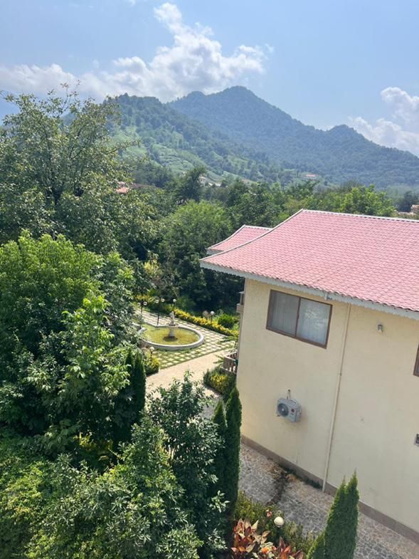 اجاره ویلا کاخ استخردار روباز و سرپوشیده آب گرم ر|اجارهٔ کوتاه‌مدت ویلا و باغ|رشت, بلوار گیلان|دیوار