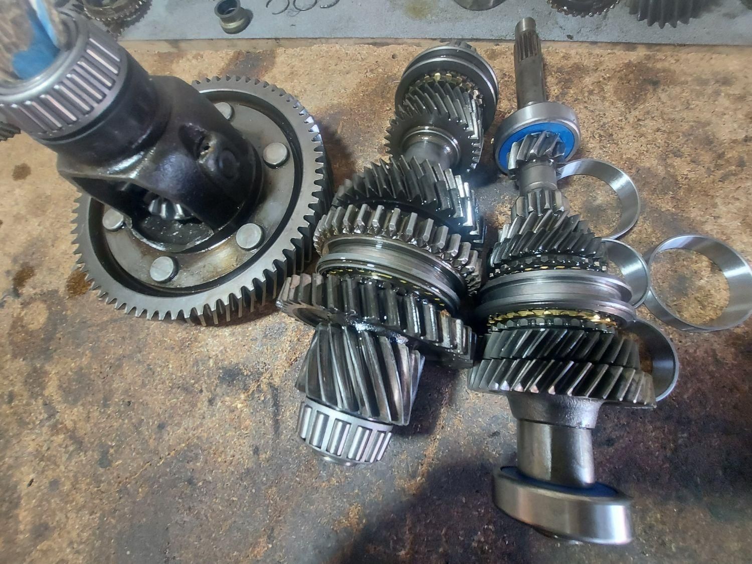 انواع گیربکس های تضمینی دنده ای و اتومات|قطعات یدکی و لوازم جانبی|اندیشه, اندیشه فاز ۱|دیوار