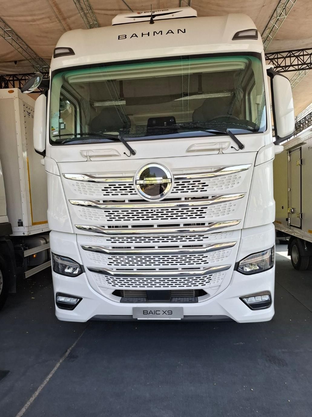 خدمات باربری پایانه نیسان خاور تک تریلی ترانزیت|خدمات حمل و نقل|تهران, سعادت‌آباد|دیوار