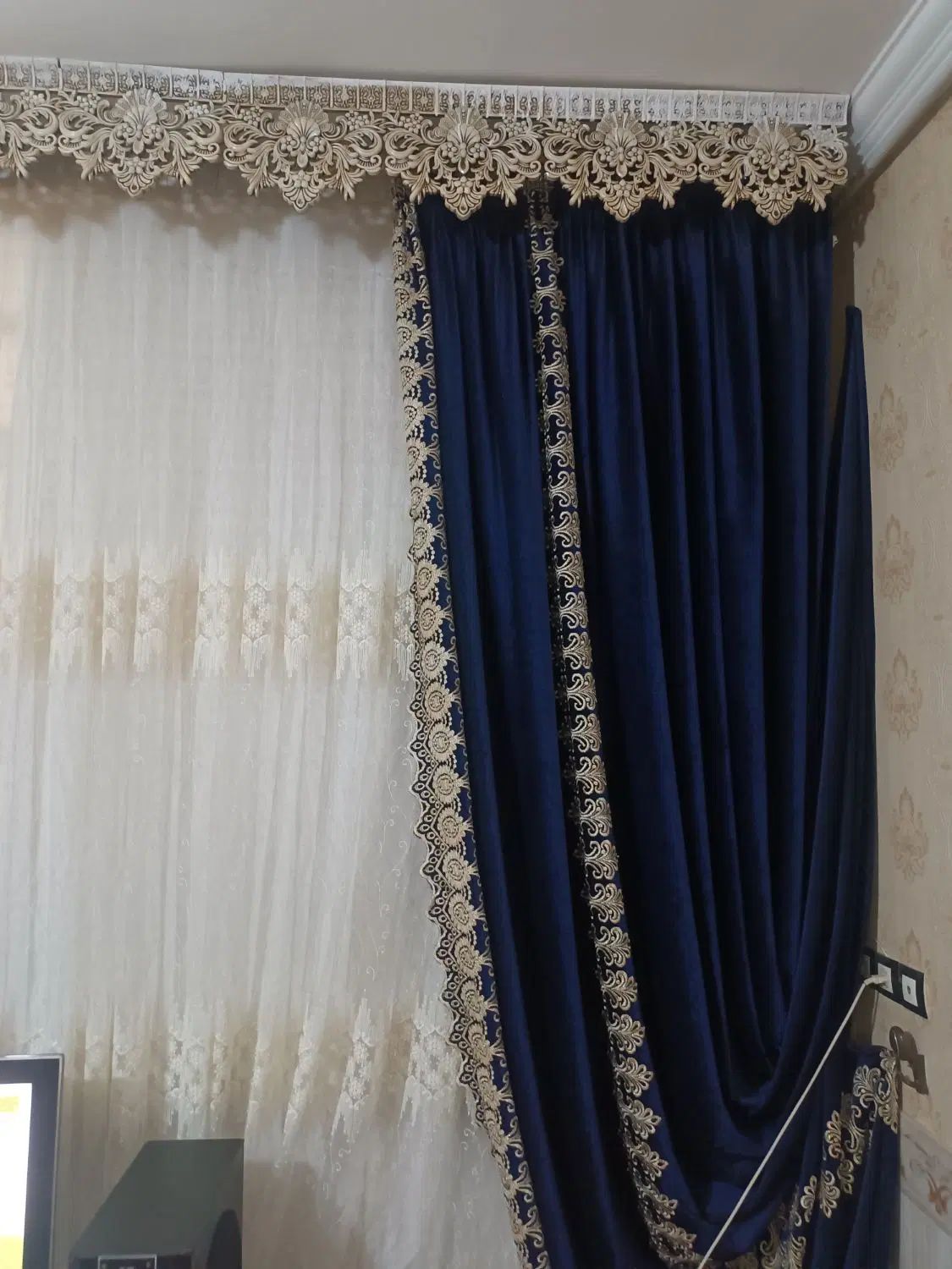 پرده|پرده، رانر، رومیزی|مشهد, شهرک مهرگان|دیوار