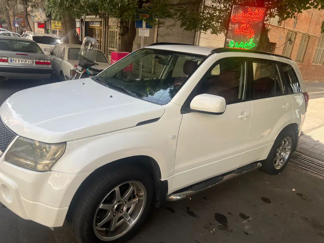 سوزوکی گرند ویتارا مونتاژ اتوماتیک 2000cc،  ۱۳۸۸|خودرو سواری و وانت|تهران, مهرآباد جنوبی|دیوار