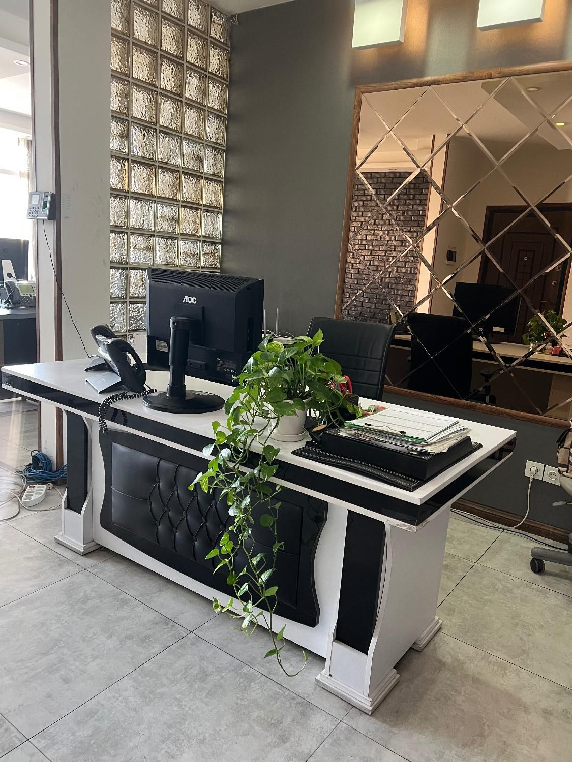 نیازمند منشی مطب|استخدام درمانی، زیبایی، بهداشتی|تهران, بهجت‌آباد|دیوار