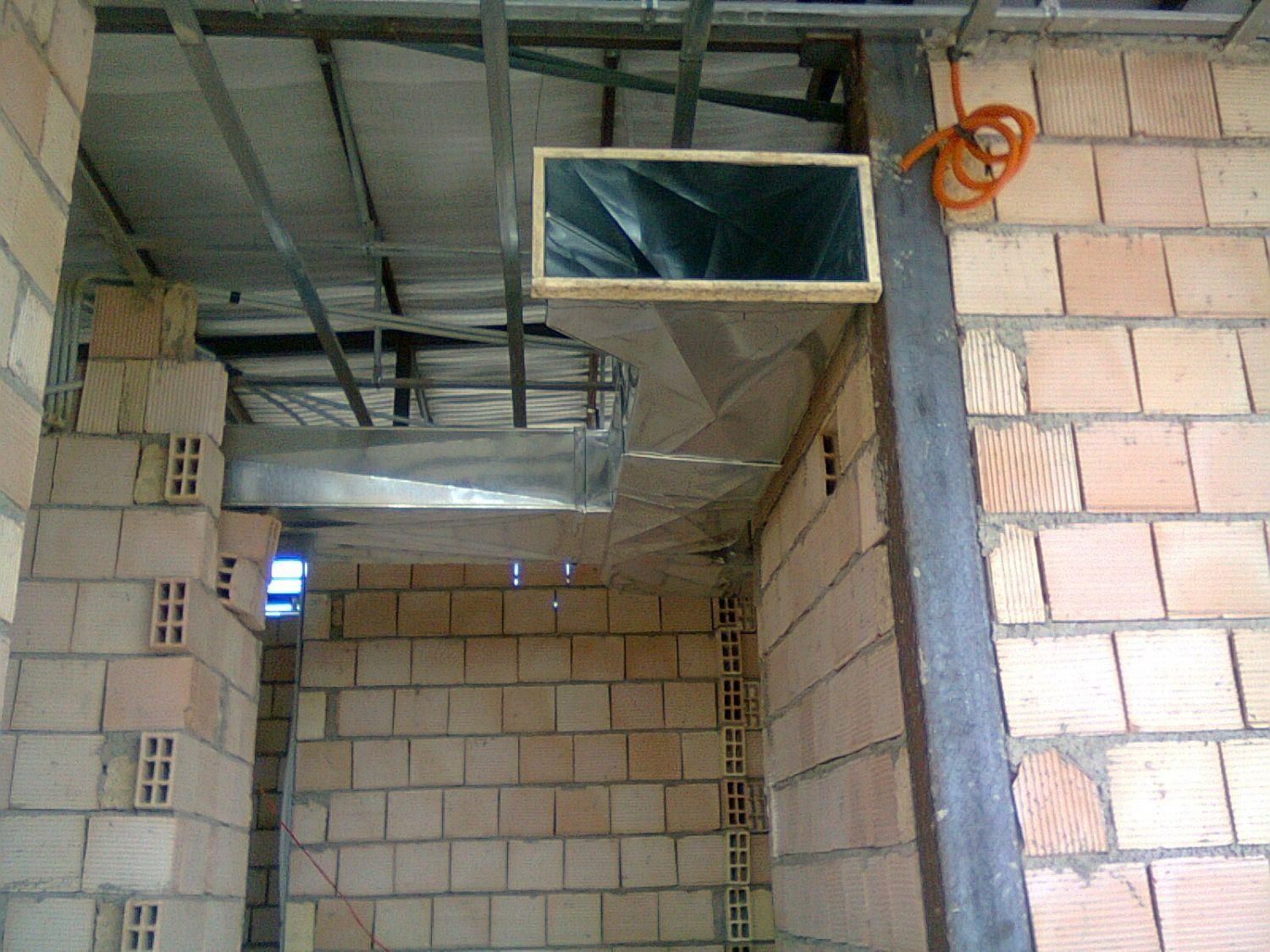 کانال کولر|خدمات پیشه و مهارت|هشتگرد, هشتگرد قدیم|دیوار