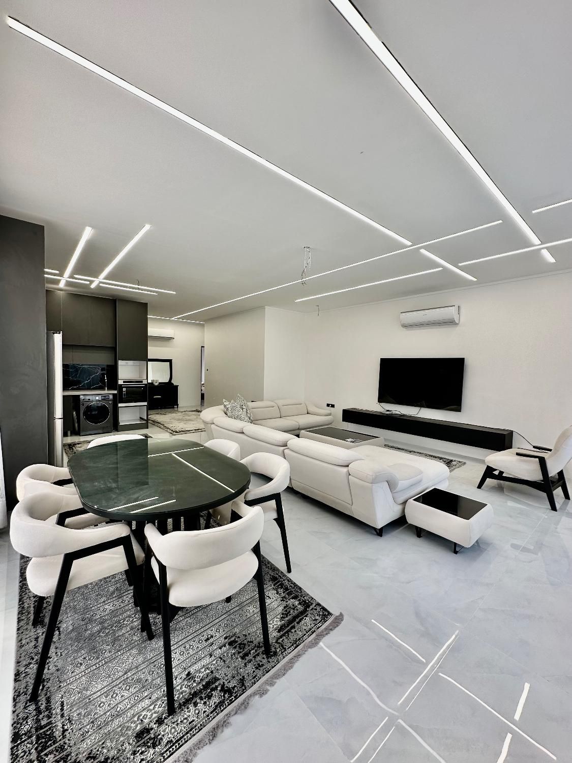 ویلا مدرن استخردار و جکوزی ونسا نوساز (مالک هستم)|اجارهٔ کوتاه‌مدت ویلا و باغ|رامسر, |دیوار