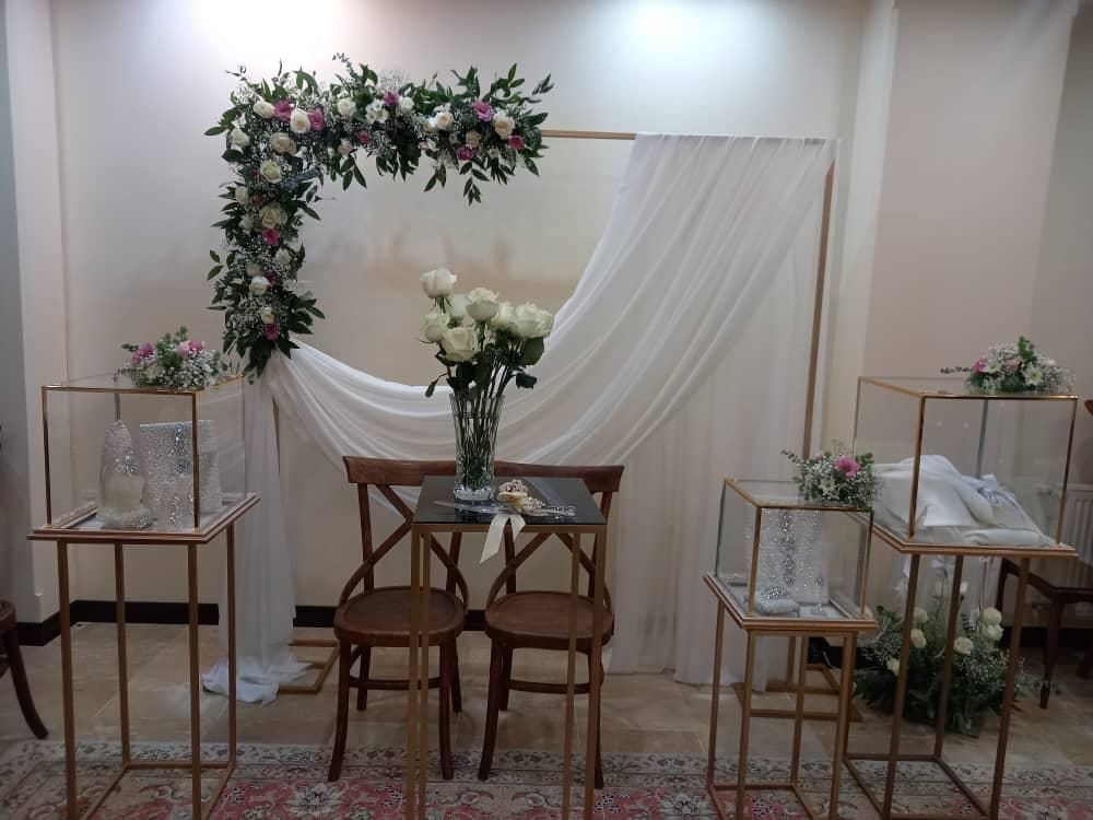 اجاره استندبله برون.باکس شیشه ای.گیفت عقدوتولد|خدمات پذیرایی، مراسم|سمنان, |دیوار