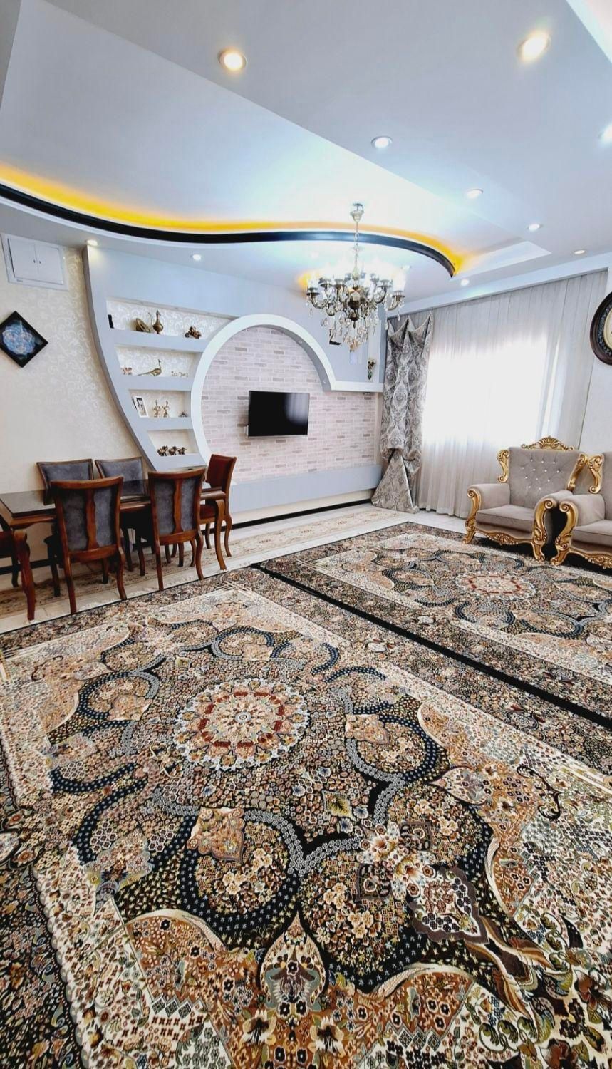 مبلمان استیل ۷ نفره طلاکوب- مناسب جهیزیه|مبلمان خانگی و میز عسلی|تهران, قلمستان|دیوار