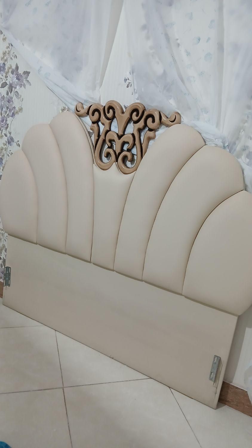 سرویس خواب به همراه تشک|تخت و سرویس خواب|بروجرد, |دیوار