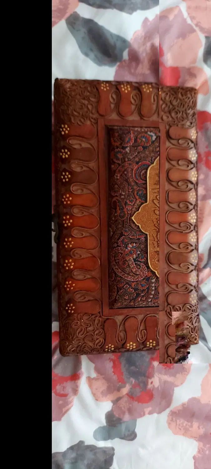 قرآن جلد چرمی|کتاب و مجله مذهبی|تهران, تهرانپارس شرقی|دیوار