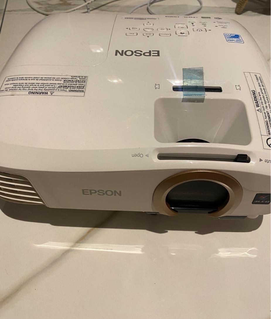 پروژکتور اپسون 2040 epson|تلویزیون و پروژکتور|تبریز, |دیوار
