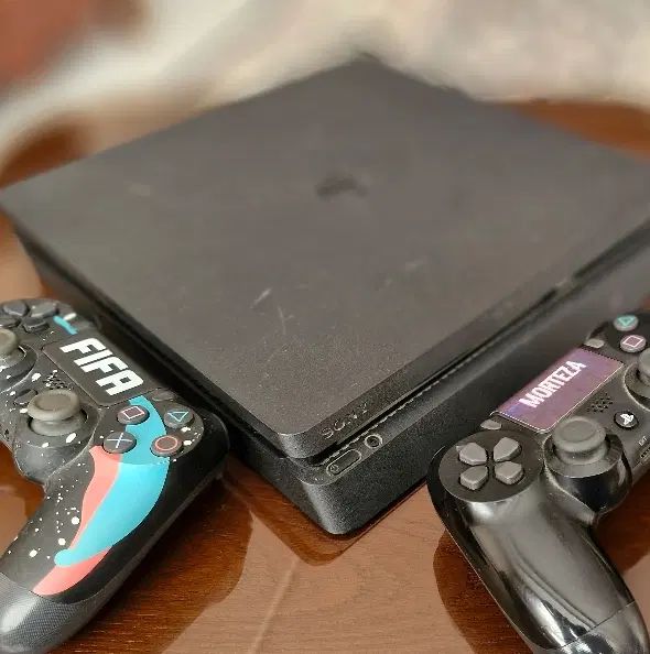ps4 اسلیم 1 ترابایت|کنسول، بازی ویدئویی و آنلاین|مشهد, مصلی (کارمندان اول)|دیوار