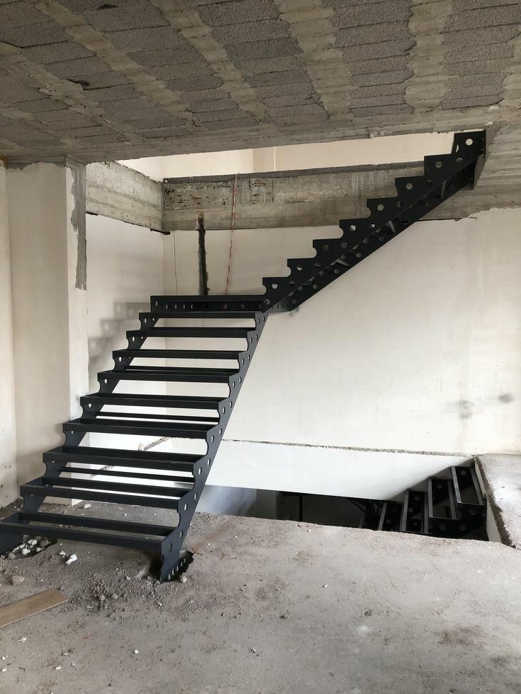 طراحی ساخت پله معلق،تک محور،دومحور،پله پیچ فلزی|خدمات پیشه و مهارت|رشت, سعدی (تختی)|دیوار