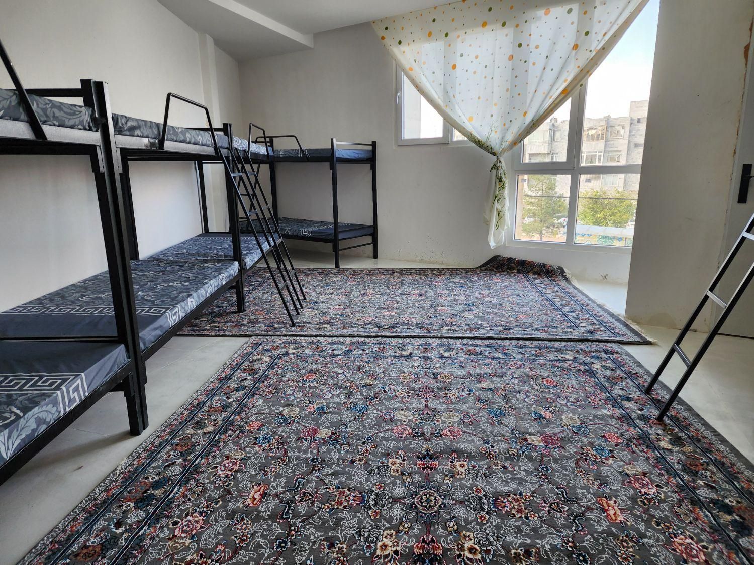 خوابگاه دخترانه دانشجویی کنار دانشگاه آزاد|اجارهٔ کوتاه‌مدت آپارتمان و سوئیت|مشهد, شهرک رازی (شهرک غرب)|دیوار