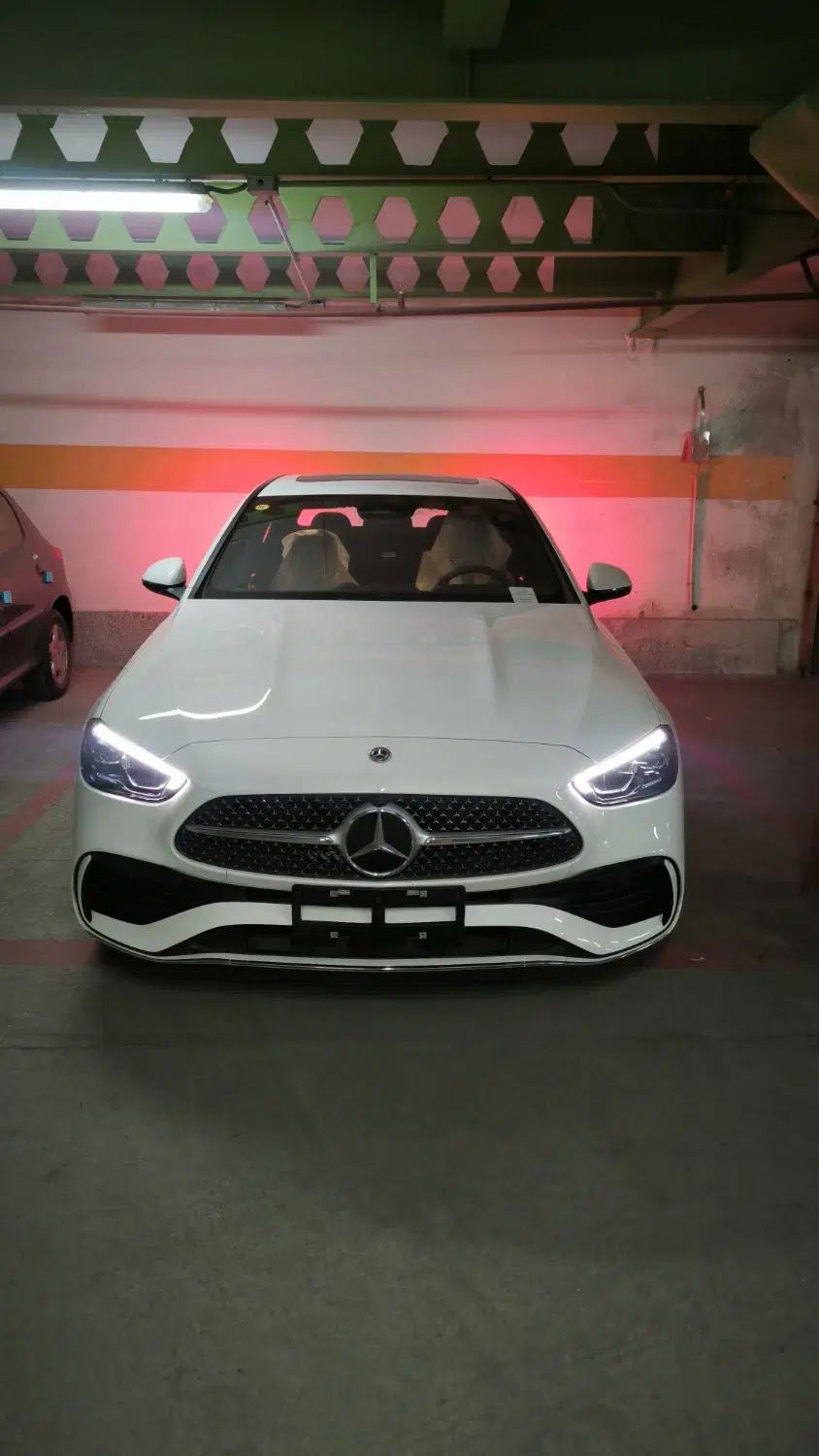 بنز Benz C200L-2025 قابل تهاتر با ملک در اصفهان|خودرو سواری و وانت|تهران, اکباتان|دیوار