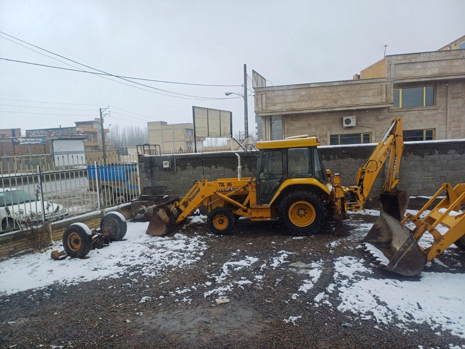 اجاره بیل بکهو بیل مکانیکی نلکن مینی بیل خاکبردار|خدمات حمل و نقل|مشهد, توس|دیوار