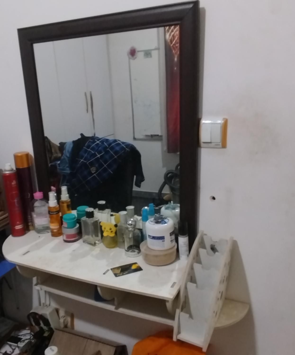 شلف مخصوص آرایش،شلف  زیرتلویزیون،وشلف جای کنترل|کتابخانه، شلف، قفسه‌های دیواری|اسلام‌شهر, زرافشان|دیوار
