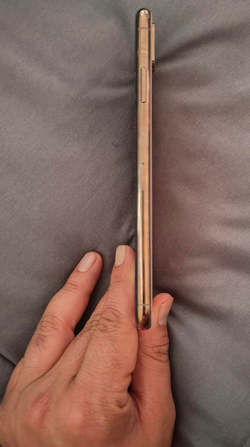 گوشی اپل xs max تک سیم طلایی 64 گیگ|موبایل|شیراز, معالیآباد|دیوار