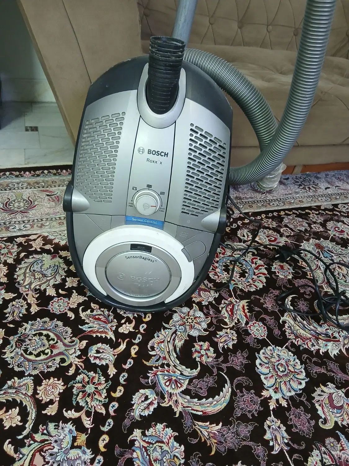 فروش این وسیله ها به علت جابجایی..|جاروبرقی، جارو شارژی، بخارشو|تهران, جنت‌آباد مرکزی|دیوار