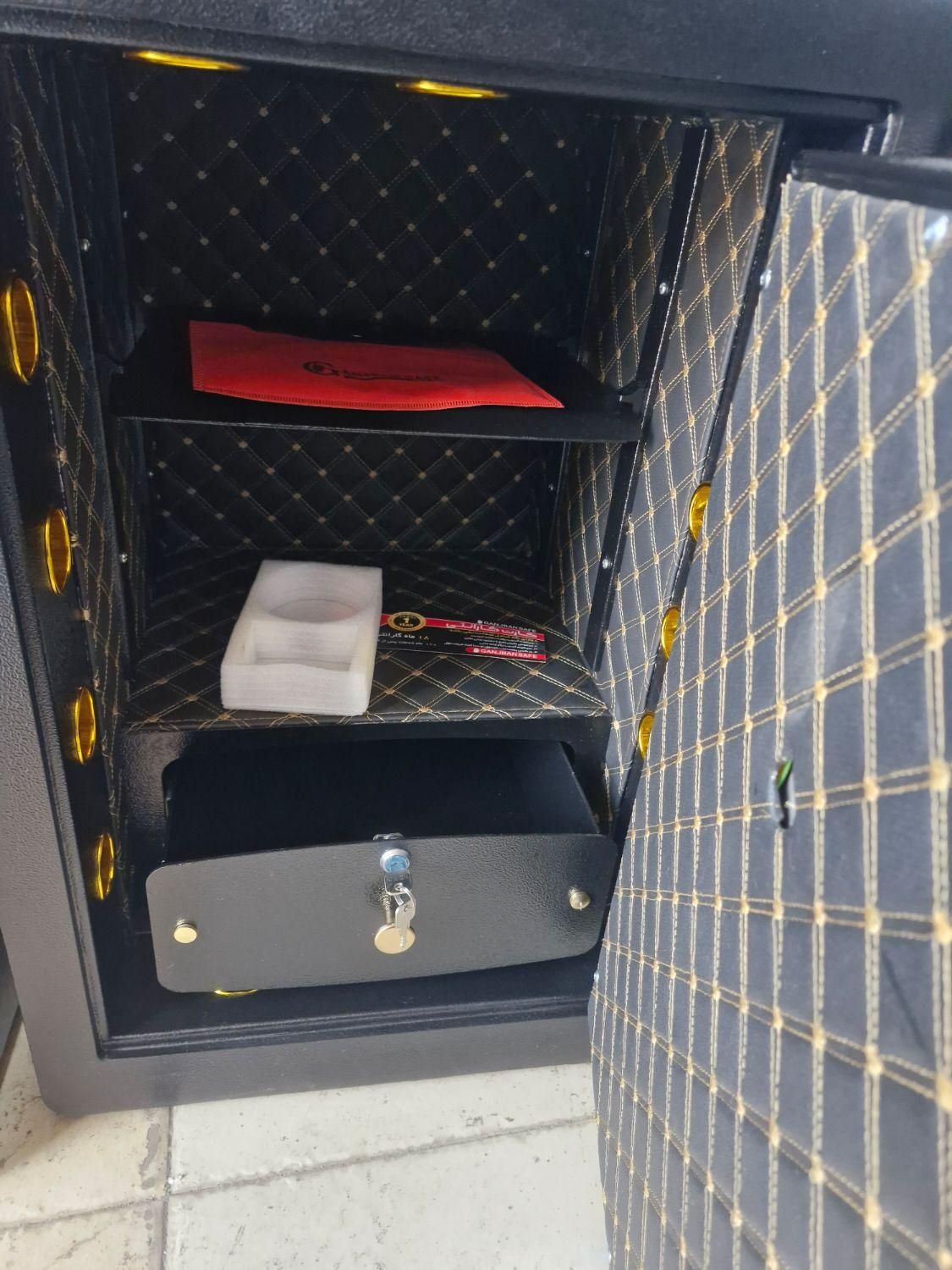 گاوصندوق خاص تمام آلیاژی گاو صندوق|ابزارآلات|تبریز, |دیوار