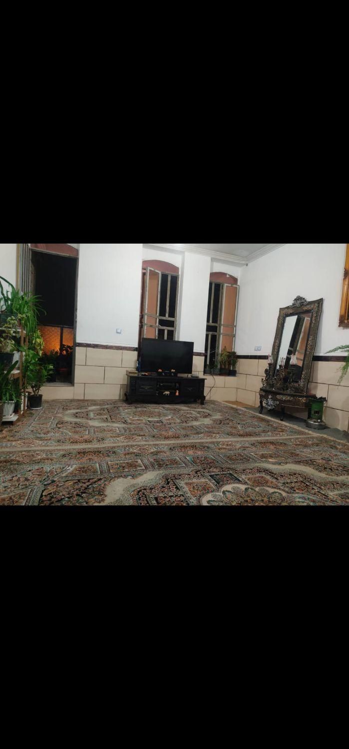 رهن واجاره منزل دو طبقه اپارتمان،سامان،حجت اباد|اجارهٔ آپارتمان|شیراز, حجت آباد|دیوار
