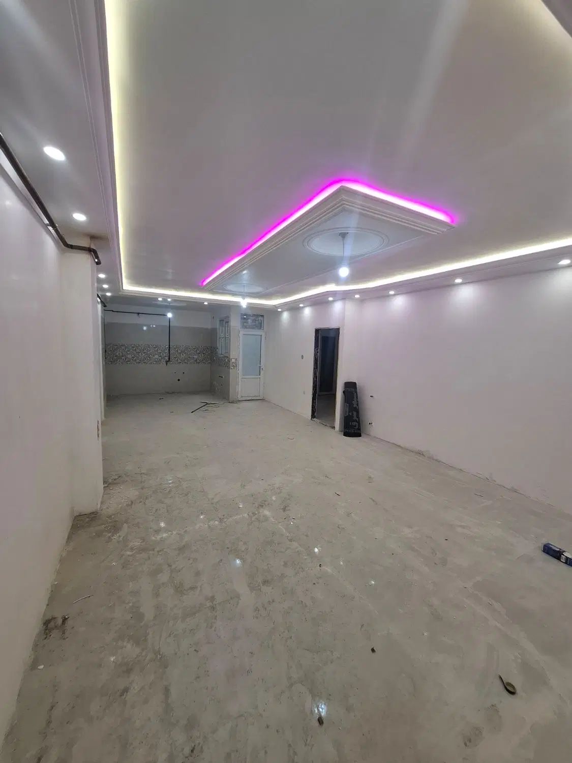 ۸۲ متری راه جدا/پارکینگ دار/قاسم اباد/شاهان|فروش آپارتمان|همدان, |دیوار