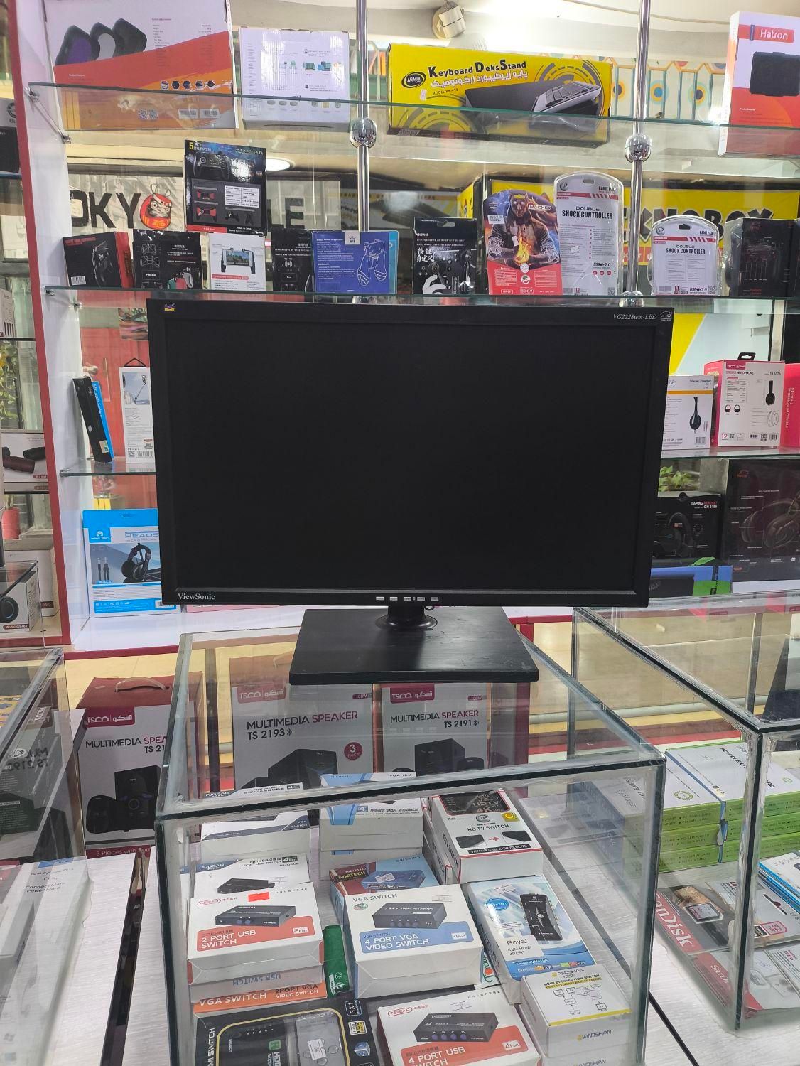 مانیتور ۲۲اینچ LED برند ViewSonic|قطعات و لوازم جانبی رایانه|بندر ماهشهر, |دیوار
