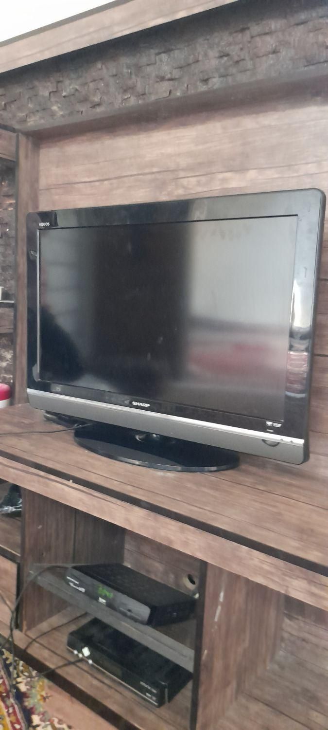 تلویزیون ۳۲|تلویزیون و پروژکتور|خمینیشهر, |دیوار