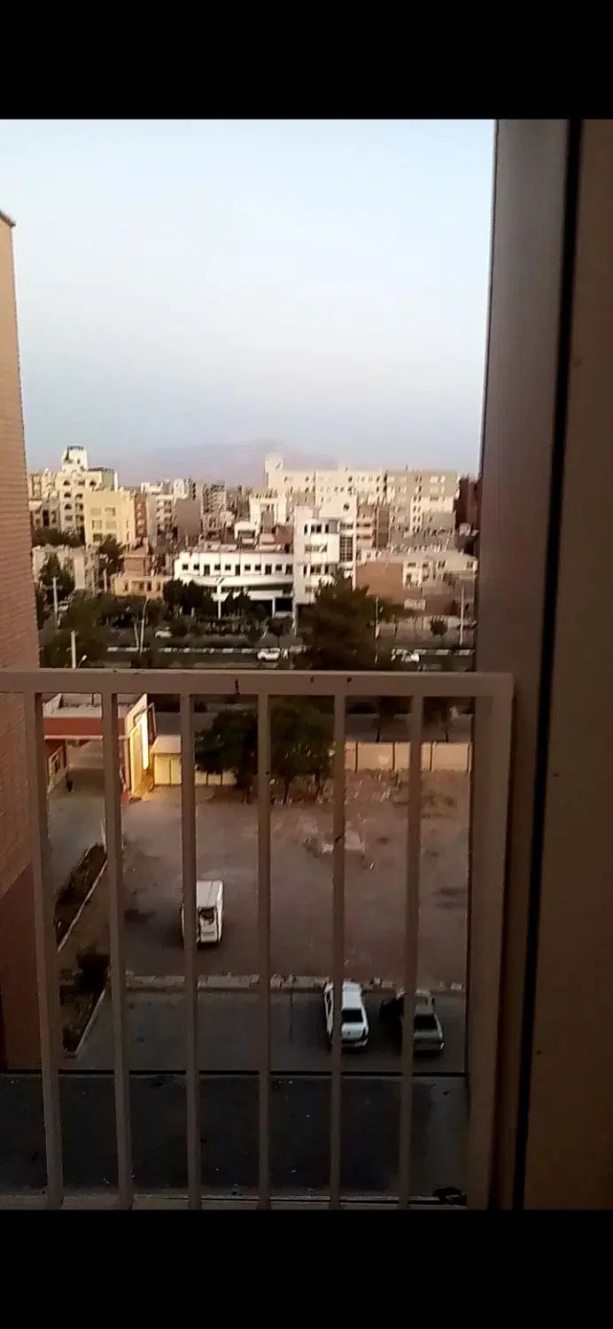 اجاره آپارتمان ۱۳۸ متری ۲ خوابه بلوار جمهوری|اجارهٔ آپارتمان|کرمان, |دیوار